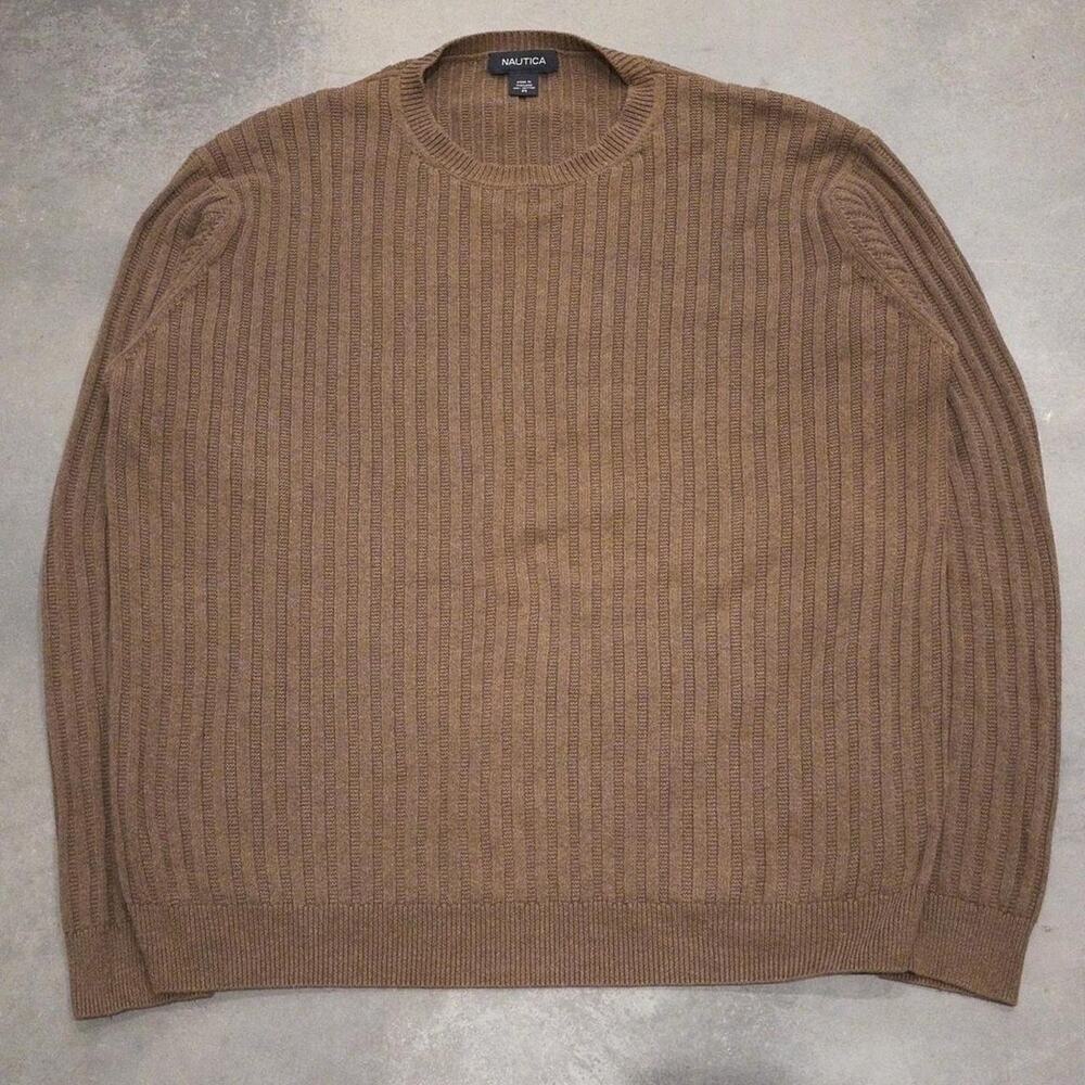 Brown Nautica Ribbed Sweater! Size Medium. Essential.